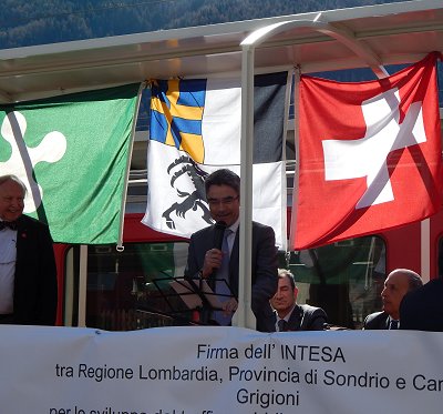 Firma dell'intesa Lombardia-Grigioni-Provincia di Sondrio