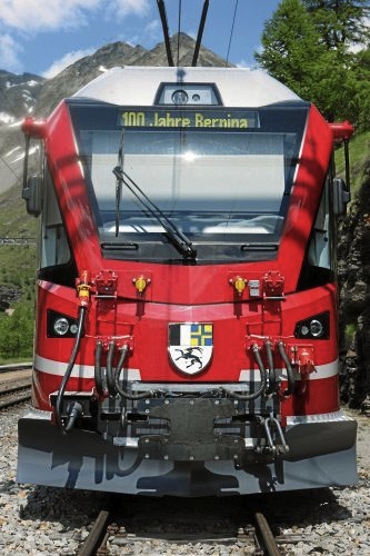 Il Cantone dei Grigioni sostiene la Ferrovia Retica 