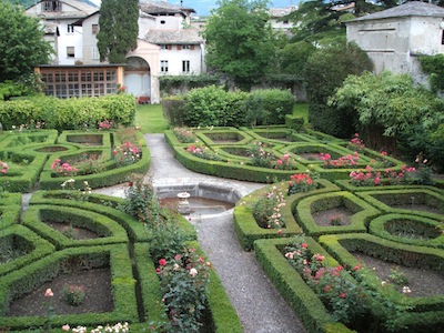 Alla scoperta dei PALAZZI STORICI di TIRANO