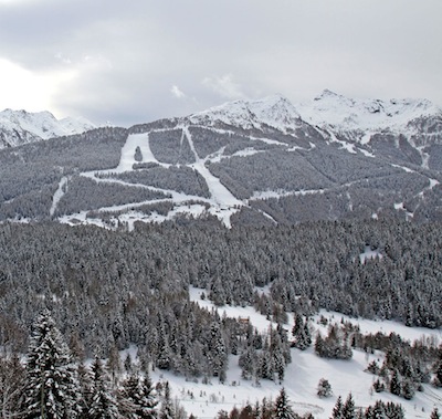 APRICA imbiancata... si SCIA meravigliosamente! 