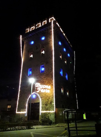 Le stelle illuminano la TORRE TORELLI