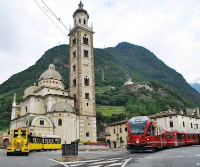 Il TRENINO GIALLO torna ad emozionare TIRANO, ma non solo!