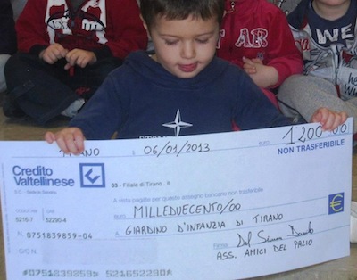Gli amici del Palio donano 1.200 euro al Giardino d’Infanzia