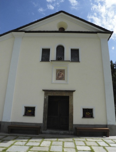 Laffresco sulla facciata della Chiesetta di San Gaetano