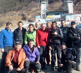 Brumotti si allena in Valmalenco in sella alla sua bike