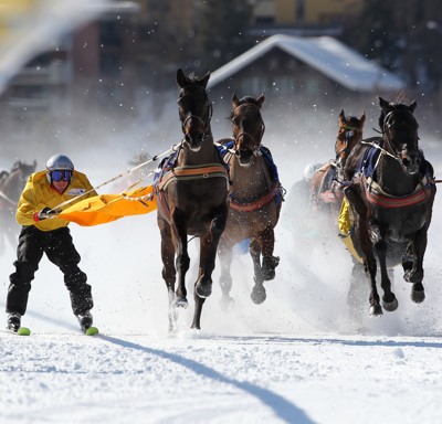 La foto del giorno: WHITE TURF ST. MORITZ, corse di cavalli